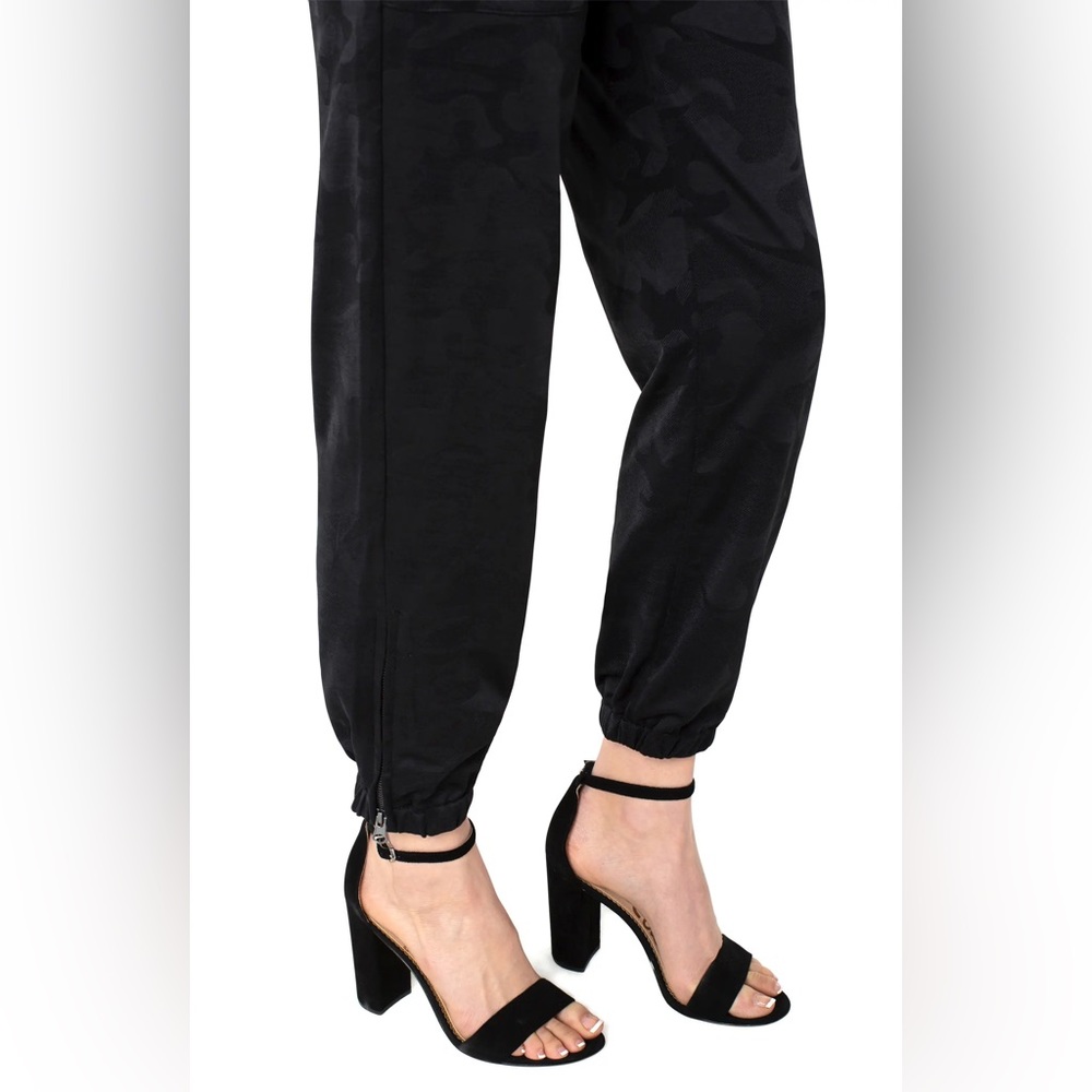Liverpool Utility Pants - Picture 3 of 5